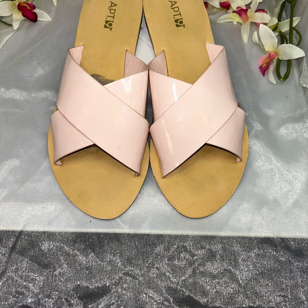 Cute Apt.9 Shiny Sandals